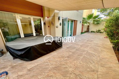 Вилла с 3 спальнями в Dubai Science Park, ОАЭ №187927 10