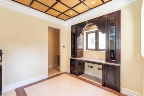 Квартира с 3 спальнями в Даунтаун Дубай (Даунтаун Бурдж Дубай), ОАЭ №136589 19