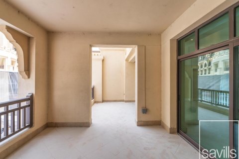 Квартира с 3 спальнями в Даунтаун Дубай (Даунтаун Бурдж Дубай), ОАЭ №136589 16