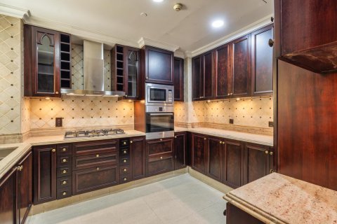 Квартира с 3 спальнями в Даунтаун Дубай (Даунтаун Бурдж Дубай), ОАЭ №136589 8