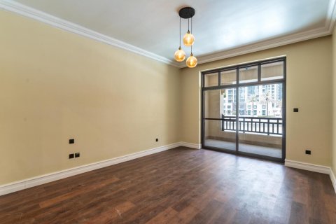 Квартира с 3 спальнями в Даунтаун Дубай (Даунтаун Бурдж Дубай), ОАЭ №136589 23