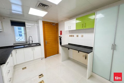4 bedrooms Townhouse in Dubai, UAE No. 164959 6