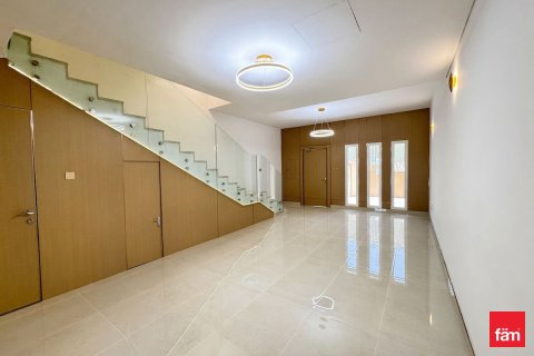 4 bedrooms Townhouse in Dubai, UAE No. 164959 4