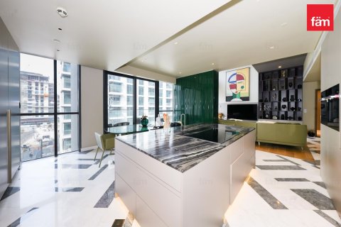 Apartment de 4 dormitorios en Al Wasl, UAE No. 127331 3