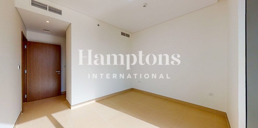 Apartment de 2 dormitorios en The Address Dubai Marina, UAE No. 148292