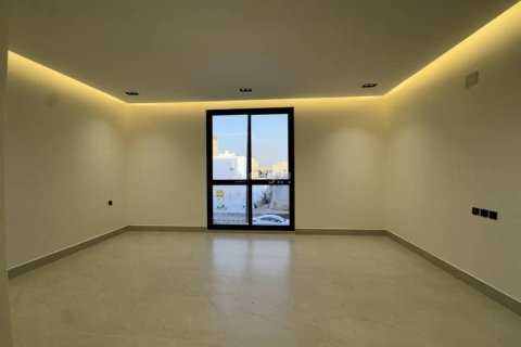 5 bedrooms Villa in Riyadh, Saudi Arabia No. 59991 9