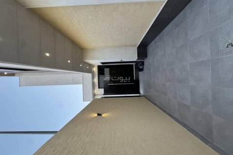 5 bedrooms Villa in Riyadh, Saudi Arabia No. 59991 8