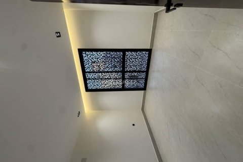 5 bedrooms Villa in Riyadh, Saudi Arabia No. 59991 10