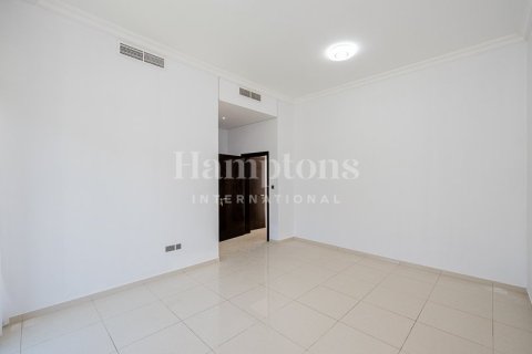 Villa de 5 dormitorios  No. 118665 20