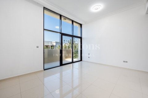 Villa de 5 dormitorios  No. 118665 8