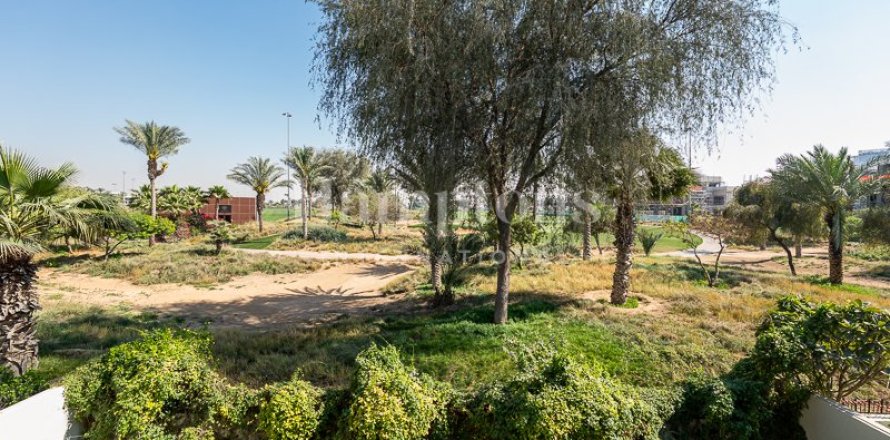 Villa de 5 dormitorios  No. 118665