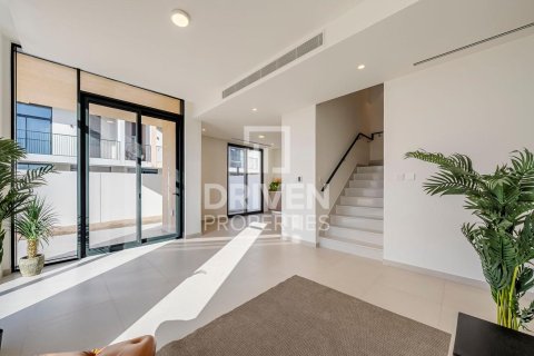 4 غرف نوم فيلا في EMAAR South, الإمارات العربية المتحدة رقم 139136 6