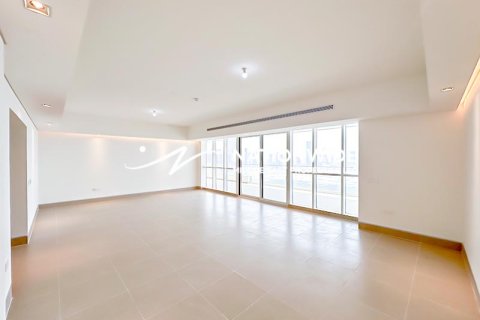 Квартира с 3 спальнями  №125836 4