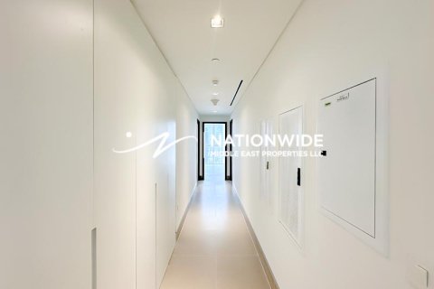 Квартира с 3 спальнями  №125836 7