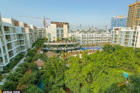 Appartement de 2 chambres à Dubai, UAE No. 156676