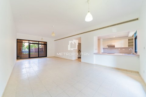 2 bedrooms Apartment No. 129849 2