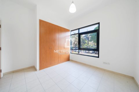 2 bedrooms Apartment No. 129849 15