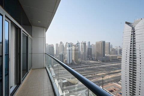 Apartment de 1 dormitorio en Jumeirah Lake Towers, UAE No. 104331 2