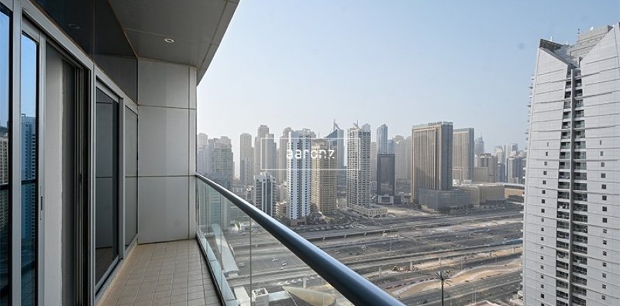 Apartment de 1 dormitorio en Jumeirah Lake Towers, UAE No. 104331