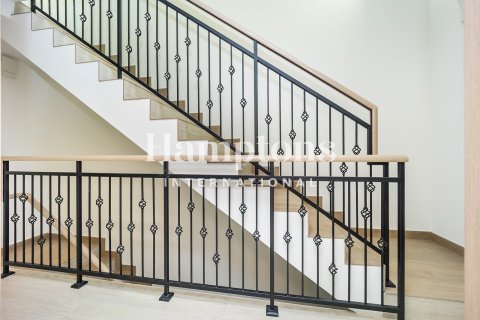 4 bedrooms Townhouse  No. 133118 17