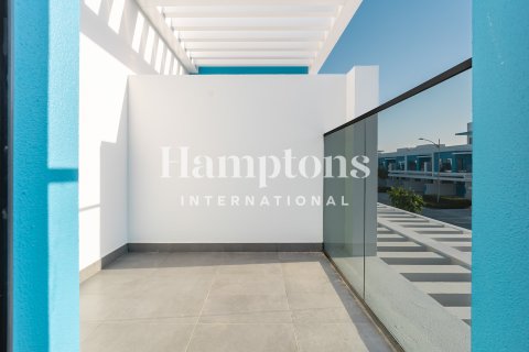 4 bedrooms Townhouse  No. 133118 19