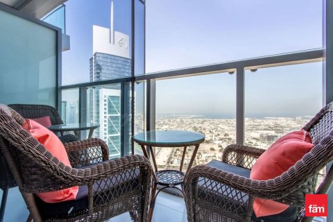 Квартира с 2 спальнями в Бизнес-Бэй, ОАЭ №147517 4