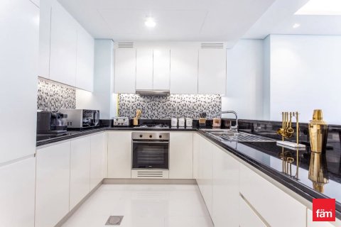 Квартира с 2 спальнями в Бизнес-Бэй, ОАЭ №147517 8