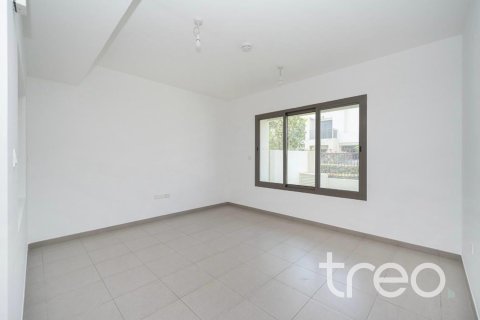 3 bedrooms Villa in Noor Townhouses, UAE No. 200864 16