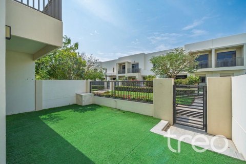 3 bedrooms Villa in Noor Townhouses, UAE No. 200864 18