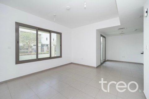3 bedrooms Villa in Noor Townhouses, UAE No. 200864 10