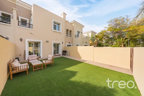 2 bedrooms Townhouse in Arabian Ranches, UAE No. 200867 17