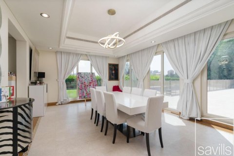 6 bedrooms Villa in Victory Heights, UAE No. 194655 24