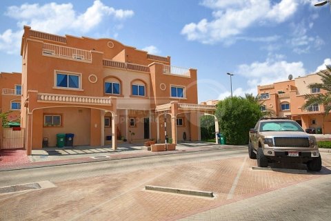 3 غرف نوم فيلا في Al Reef, الإمارات العربية المتحدة رقم 13385 20