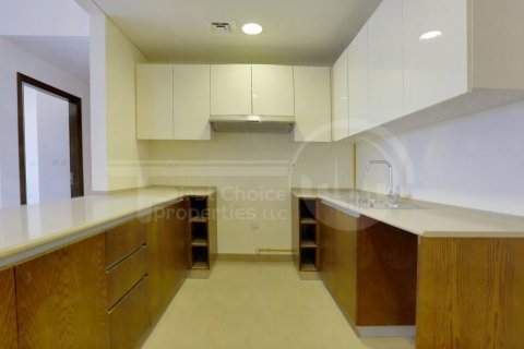 2 bedrooms Apartment in Al Reem Island, UAE No. 172463 6
