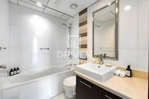 Квартира с 2 спальнями в Boulevard Central Towers, ОАЭ №191648 12