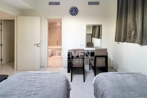 Apartment de 2 dormitorios en Jumeirah Village Circle, UAE No. 190690 9
