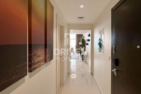 Apartment de 2 dormitorios en Jumeirah Village Circle, UAE No. 190690 11