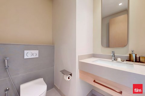 1 bedroom Apartment in Downtown Dubai (Downtown Burj Dubai), UAE No. 168570 3