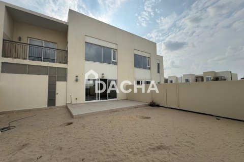 Квартира с 2 спальнями в EMAAR South, ОАЭ №186084 10