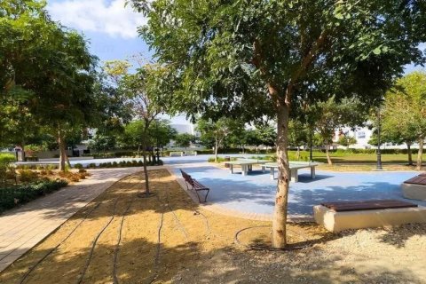 Villa de 4 dormitorios en Villanova, UAE No. 163811 21