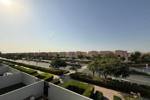 Villa de 4 dormitorios en Villanova, UAE No. 163811 13