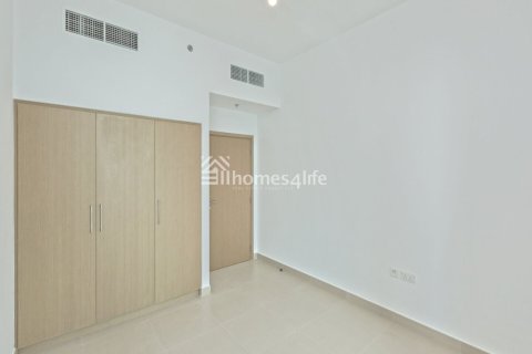 Apartment de 2 dormitorios en Creek Horizon, UAE No. 163814 8