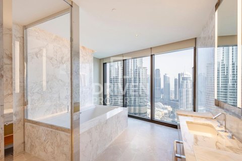 Appartement de 5 chambres à The Address Residences Dubai Opera, UAE No. 201387 23