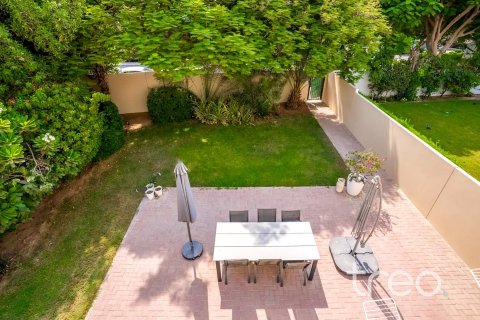 Townhouse de 3 chambres à Arabian Ranches, UAE No. 203840 4