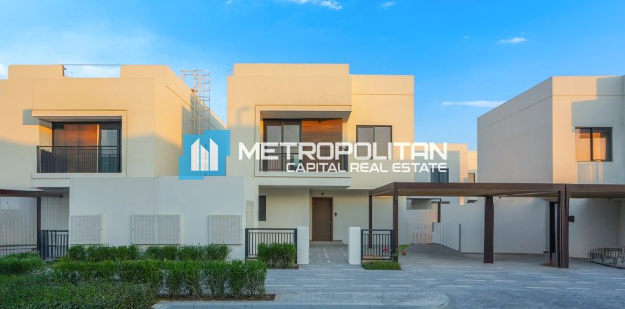 Villa de 4 dormitorios  No. 119842