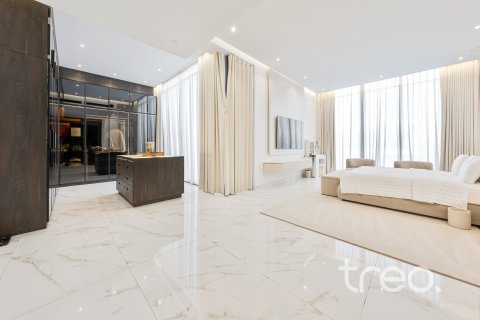 6 bedrooms Villa in Jumeirah Park, UAE No. 187980 14