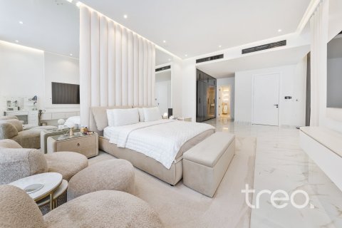 6 bedrooms Villa in Jumeirah Park, UAE No. 187980 15