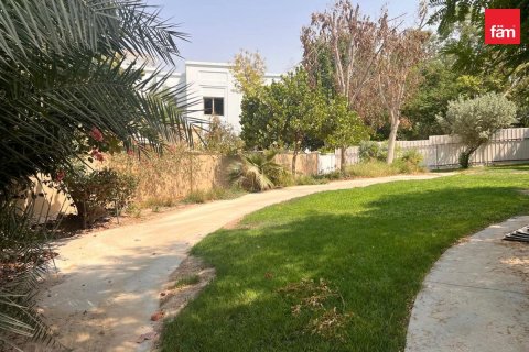 1132.2m² Land in Al Barari, UAE No. 208350 5