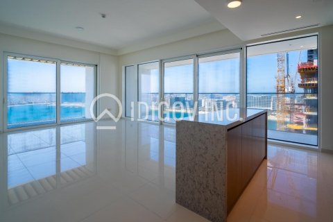 2 bedrooms Apartment in EMAAR Beachfront, UAE No. 87819 5