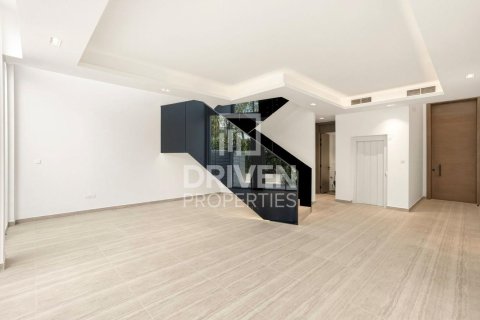 4 bedrooms Townhouse in Al Barari, UAE No. 191619 3